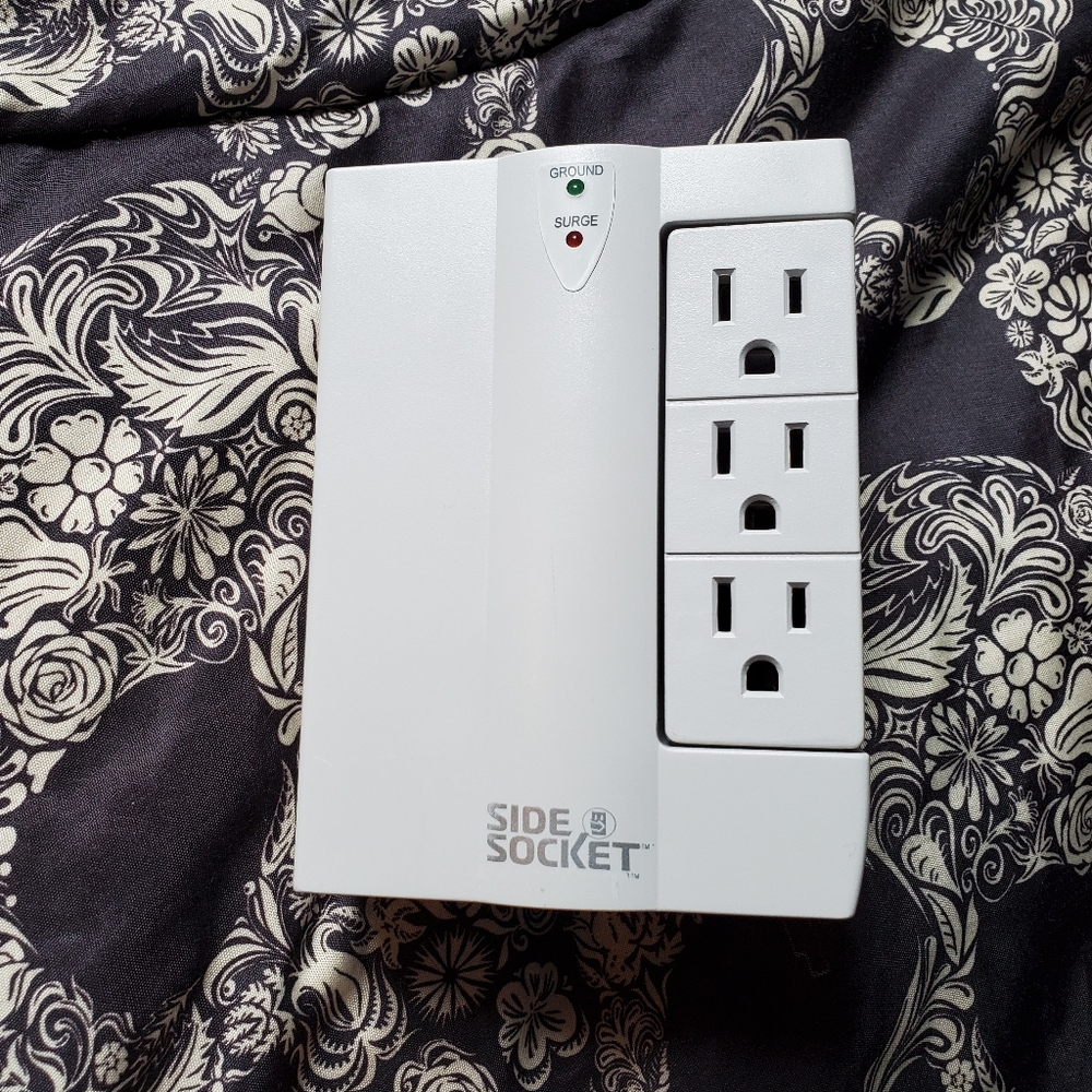 Side Socket Surge Protector 🌟Final Price🌟
